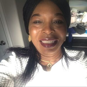 Meet your Posher, Victoria